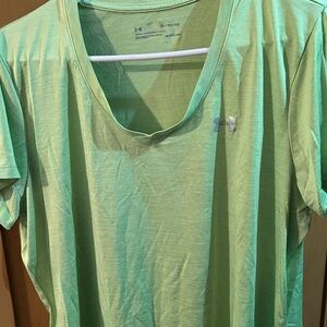 Under Armour Green Short Sleeve Tee